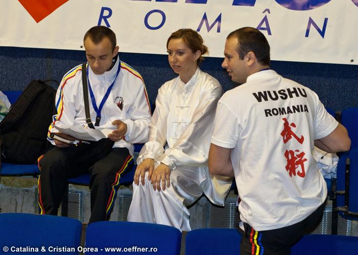 011-Wushu-Taolu-oeffner.jpg