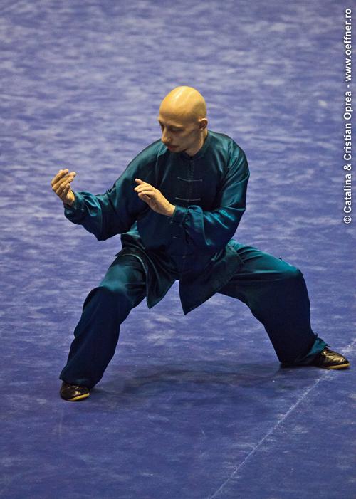 024-Wushu-Taolu-oeffner.jpg