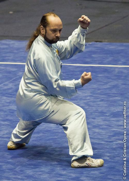 027-Wushu-Taolu-oeffner.jpg