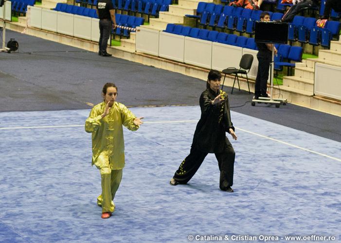 044-Wushu-Taolu-oeffner.jpg