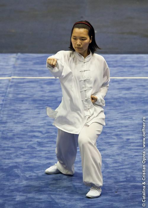 069-Wushu-Taolu-oeffner.jpg