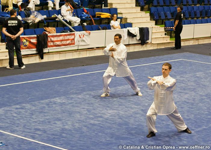 080-Wushu-Taolu-oeffner.jpg