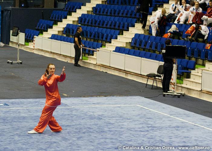 097-Wushu-Taolu-oeffner.jpg