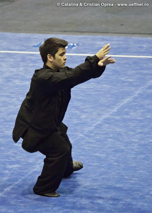 106-Wushu-Taolu-oeffner.jpg