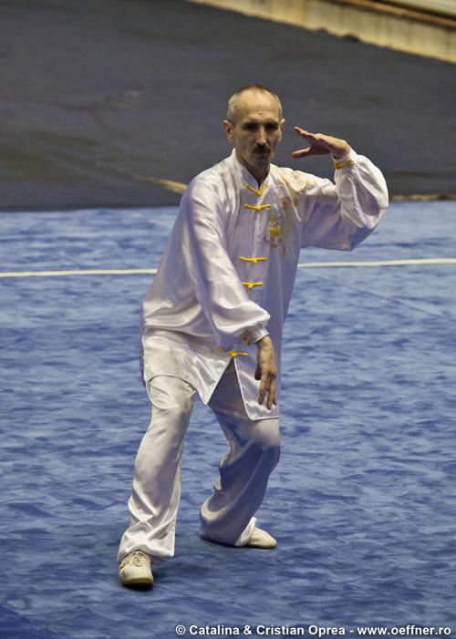 114-Wushu-Taolu-oeffner.jpg