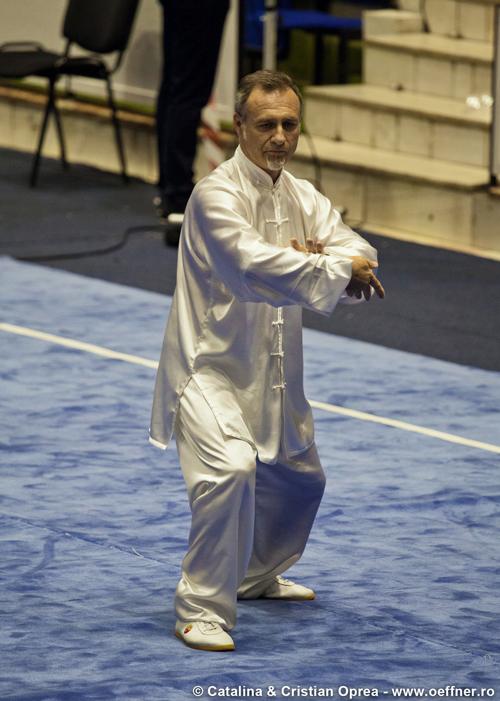 115-Wushu-Taolu-oeffner.jpg