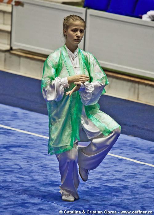 176-Wushu-Taolu-oeffner.jpg