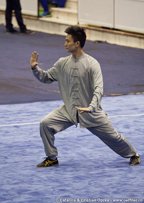 219-Wushu-Taolu-oeffner.jpg