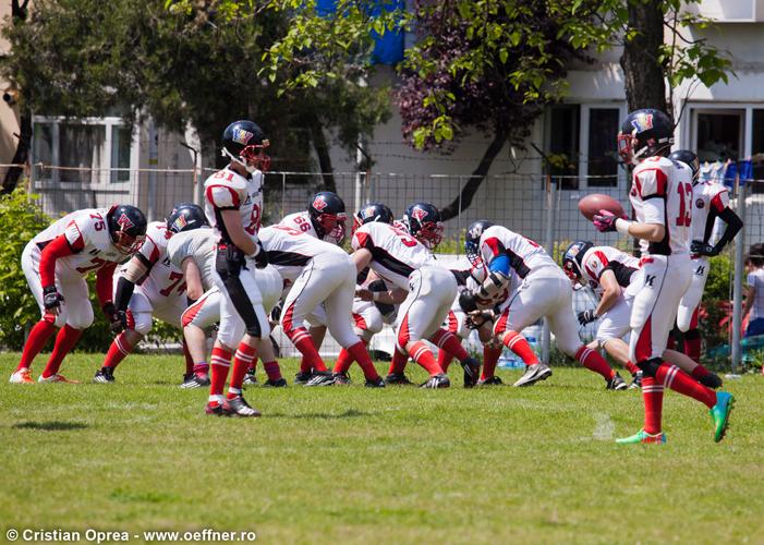 050-Fotbal-American-BW-vs-Predators-Cristian-Oprea.jpg