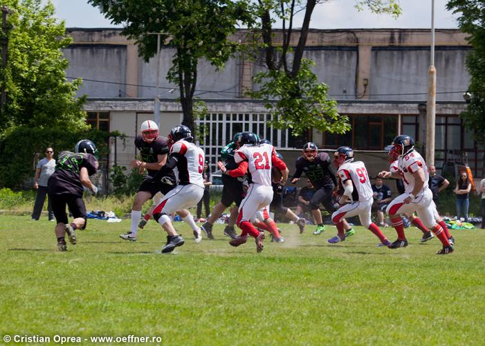 056-Fotbal-American-BW-vs-Predators-Cristian-Oprea.jpg