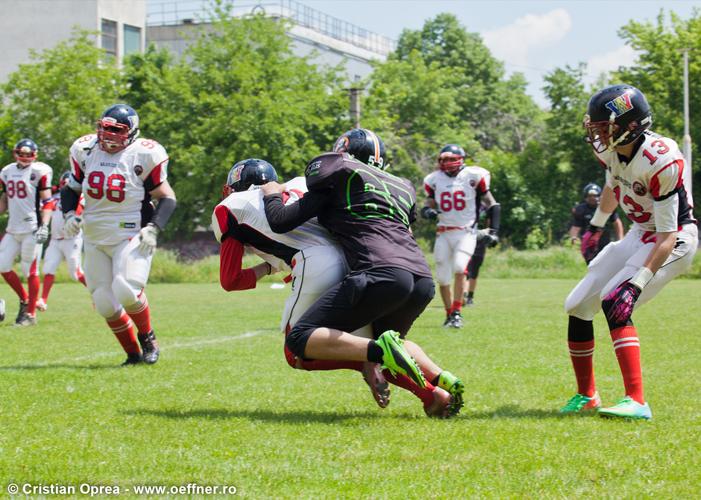 077-Fotbal-American-BW-vs-Predators-Cristian-Oprea.jpg