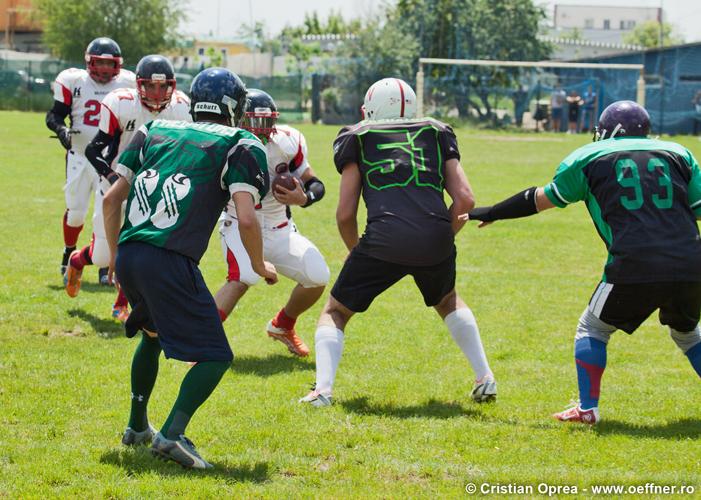 094-Fotbal-American-BW-vs-Predators-Cristian-Oprea.jpg