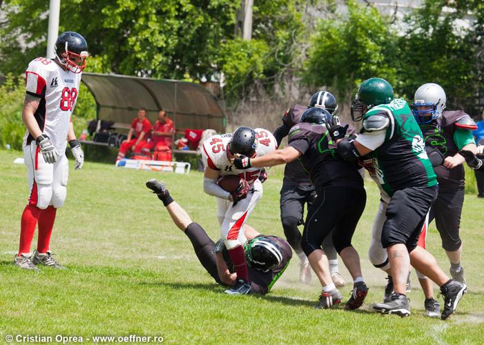 121-Fotbal-American-BW-vs-Predators-Cristian-Oprea.jpg