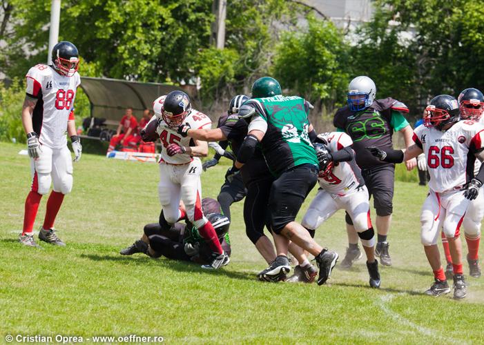 122-Fotbal-American-BW-vs-Predators-Cristian-Oprea.jpg