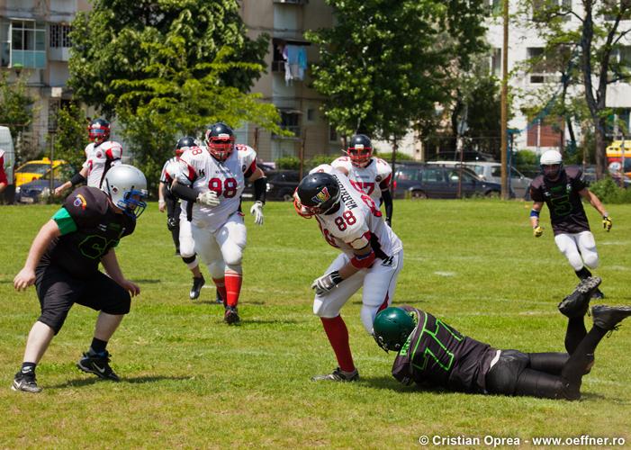 131-Fotbal-American-BW-vs-Predators-Cristian-Oprea.jpg