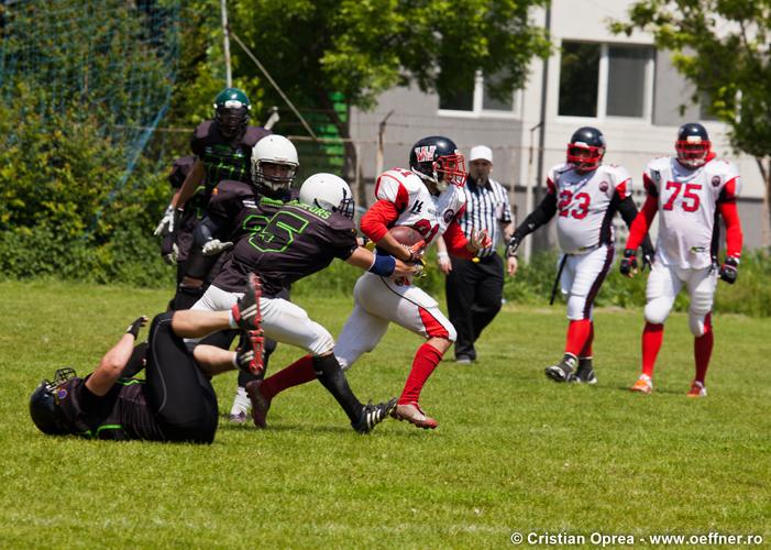 175-Fotbal-American-BW-vs-Predators-Cristian-Oprea.jpg