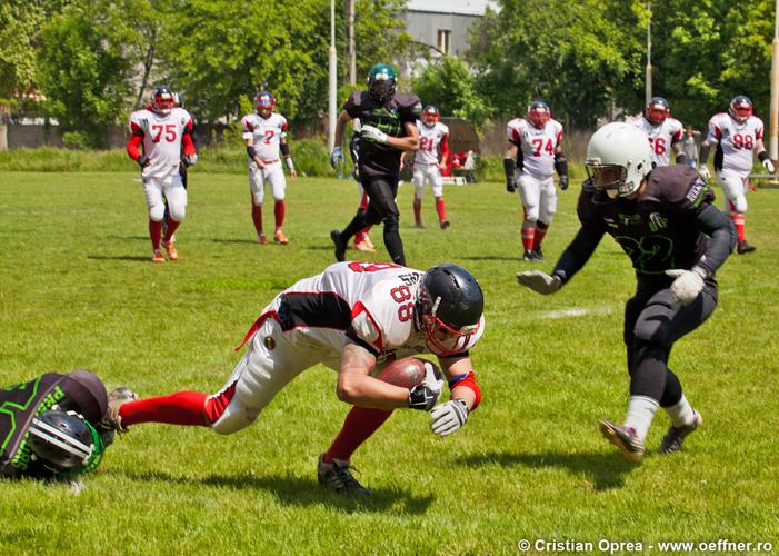 187-Fotbal-American-BW-vs-Predators-Cristian-Oprea.jpg