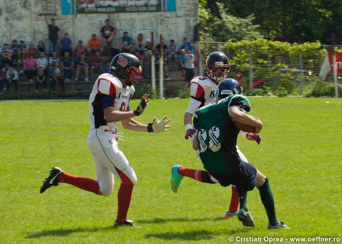 268-Fotbal-American-BW-vs-Predators-Cristian-Oprea.jpg