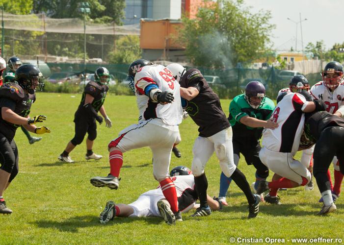 270-Fotbal-American-BW-vs-Predators-Cristian-Oprea.jpg